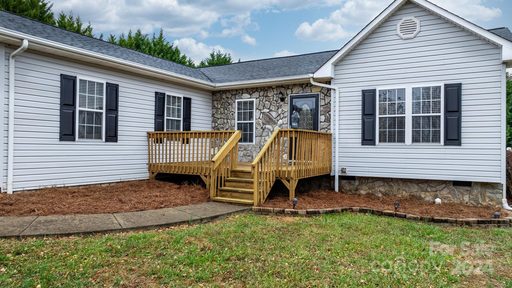 3357 Lilac Lane sold home in Pine Mountain Run, Hudson, NC