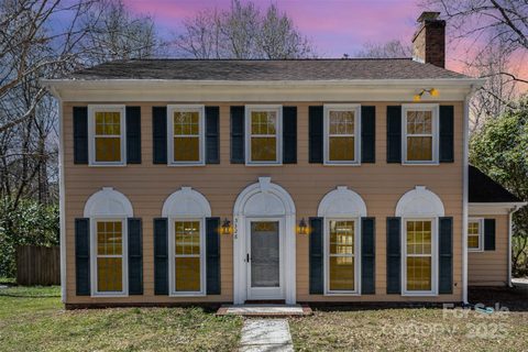 5328 Caradon Drive sold home in Cheverton, Charlotte, NC