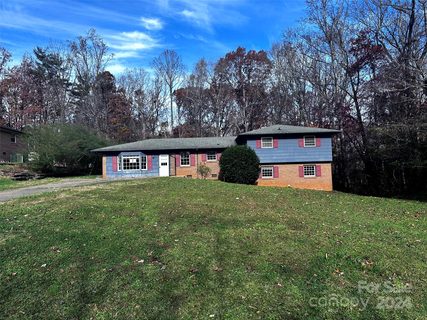 2511 Pickwick Place sold home in Lincoln Forest, Lincolnton, NC