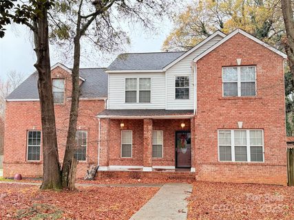 Previously sold for $305,000