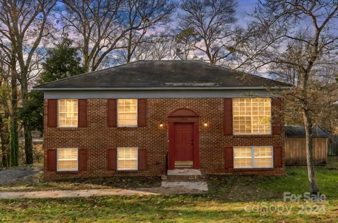 1426 Green Circle Drive sold home in Green Acres, Gastonia, NC