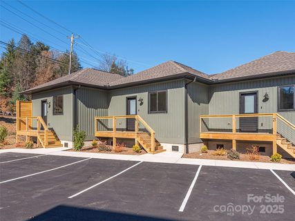 15 Leap Frog Park sold townhome in The Cottages At Richland Creek, Waynesville, NC