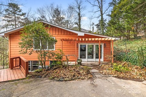 6 Constitution Court sold home in Riceville Forest, Asheville, NC