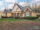 318 Freedom Trail Court sold home in Zirconia, SC