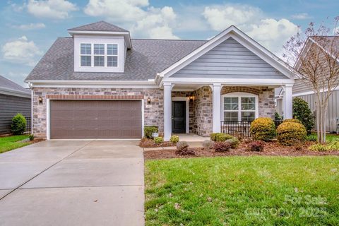 143 Valleymist Lane sold home in The Courtyards at Blume Point, Mooresville, NC