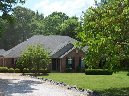 Previously sold for $277,900