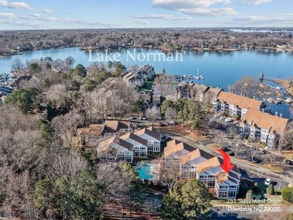751 Southwest Drive