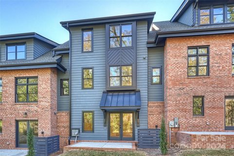 3117 Colyer Place