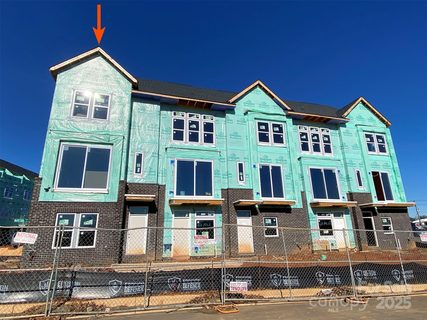Previously sold for $578,558
