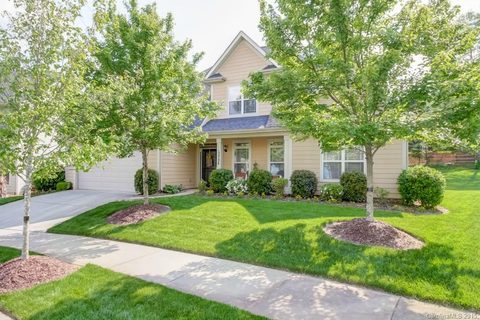 13724 Cedar Pond Circle