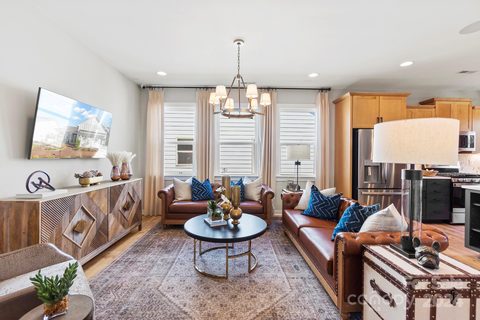 315 Sunharvest Lane
