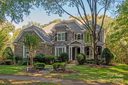 9042 Summer Club Road sold home in Charlotte, SC