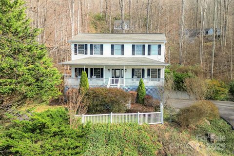 127 Boulder Way sold home in The Cliffs, Asheville, NC