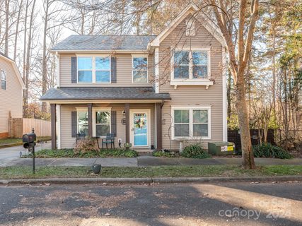 7004 Mclothian Lane sold home in The Oaks At Mcilwaine, Huntersville, NC