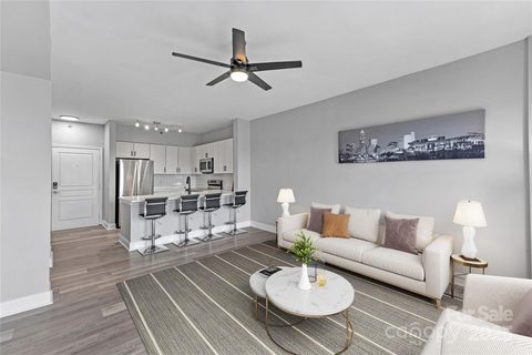 1315 East Boulevard 433
