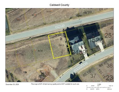 409 Whitmore Street active home in Huntington Woods North, Lenoir, NC