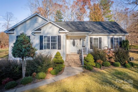 3178 Covington Way sold home in Covington Place, Lenoir, NC