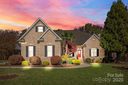 5422 Glen Forest Drive sold home in Charlotte, SC