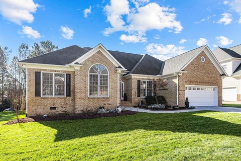 3065 River Bend Drive sold home in Lakeshore, Tega Cay, SC