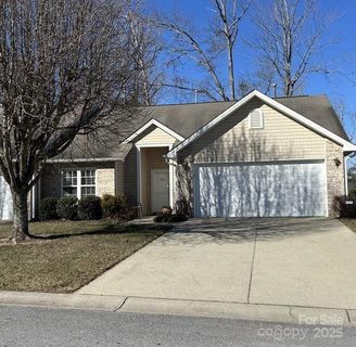 121 Sunny Meadows Boulevard sold home in Meadows Of Bradley Branch, Arden, NC