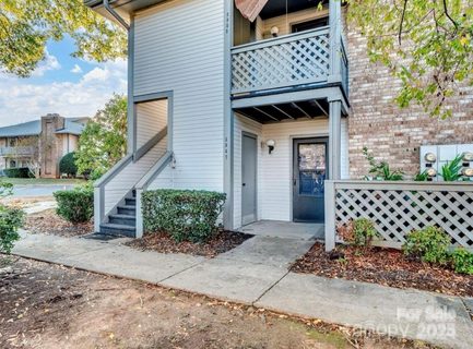5847 Harris Grove Lane sold condo in Harris Lake, Charlotte, NC
