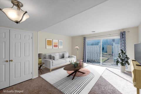 104 Southway Garden Road sold townhome in Southway Gardens, Arden, NC