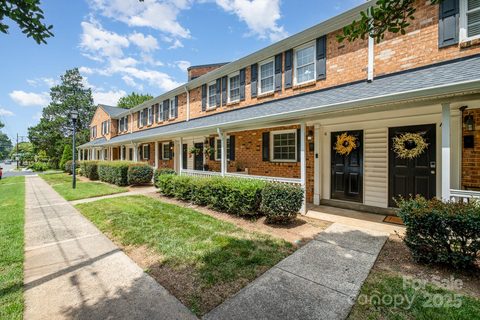 1210 Green Oaks Lane sold condo in Williamsburg on Commonwealth, Charlotte, NC