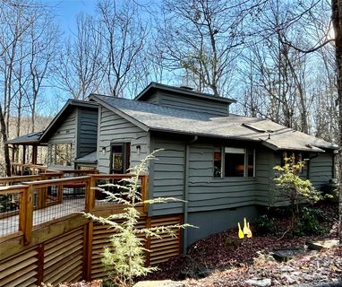 1368 Cardinal Road