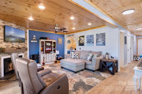 301 Pinnacle Inn Road 3126 sold home in Pinnacle Inn, Beech Mountain, NC