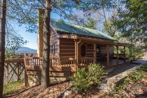 Previously sold for $390,000
