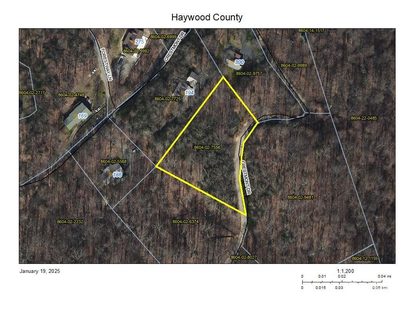 29 Crestmont Drive active lot in Hunt Estates, Waynesville, NC