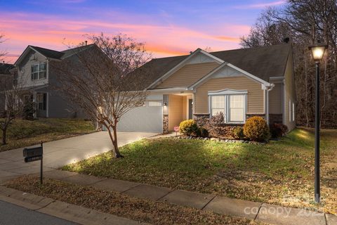 3215 Osceola Lane