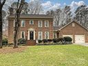 2016 Shannon Bridge Lane sold home in Matthews, SC