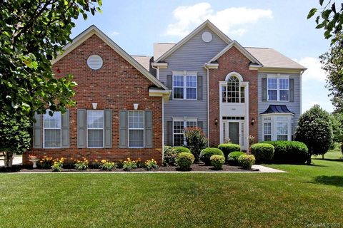 163 Corona Circle