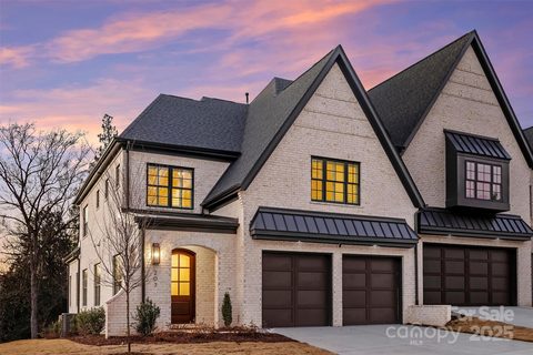 207 Audrey Place Lane sold townhome in Sutton Hall, Charlotte, NC