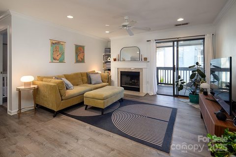 4930 Sardis Road D sold condo in Essex, Charlotte, NC