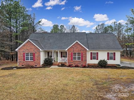 1055 Cedar Hills Lane sold home in Cedar Glen Estates, Lancaster, SC