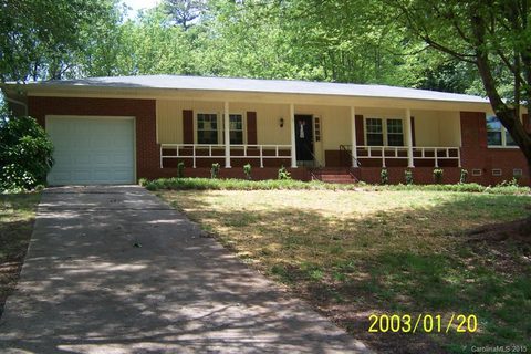 5524 Grafton Place sold home in Hillcrest Acres, Charlotte, NC