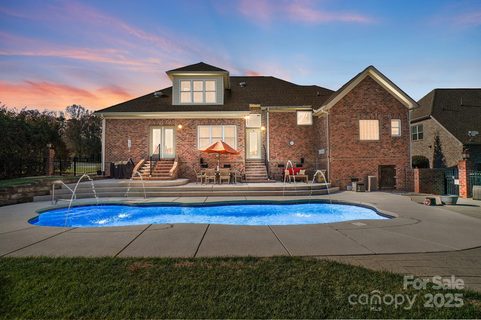 2444 Shiny Leaf Drive sold home in Fairfield Forest, Denver, NC