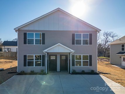 1320 1322 Main Avenue 33 sold multi-family property in SHUFORD MILL VILLAGE, Hickory, NC