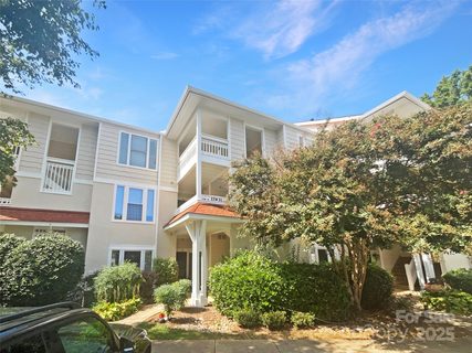 17931 Kings Point Drive sold home in Biscayne, Cornelius, NC