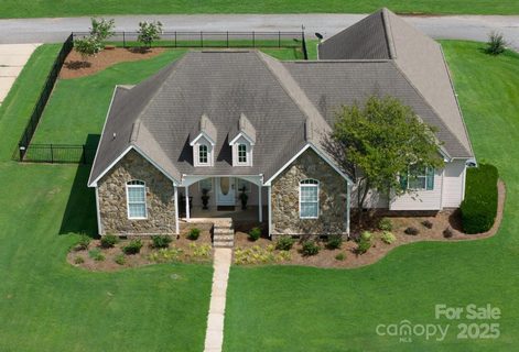 1211 Maddy Lane sold home in Stoneridge Lakes, Rock Hill, SC
