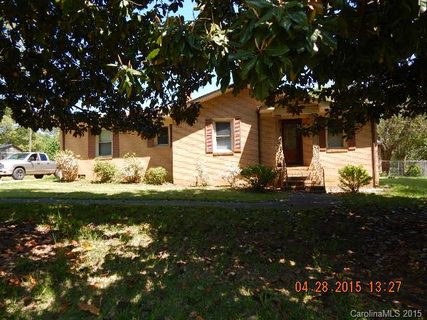 308 Auten Circle