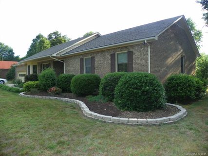 8264 Scarlet Oak Court