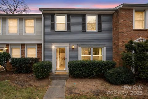 1115 Scaleybark Road D sold townhome in Pines Of Woodlawn, Charlotte, NC