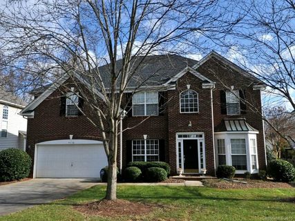 9338 Autumn Applause Drive sold home in Blakeney Heath - Fieldstone, Charlotte, NC