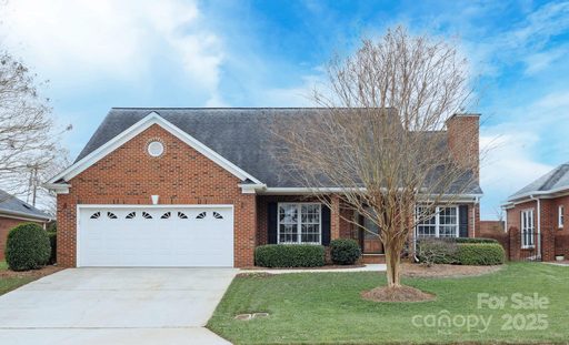 2104 Pinefield Court sold home in Waterford Place, Gastonia, NC