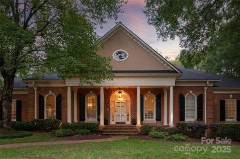 8520 Greencastle Drive sold home in Quail Hollow, Charlotte, NC
