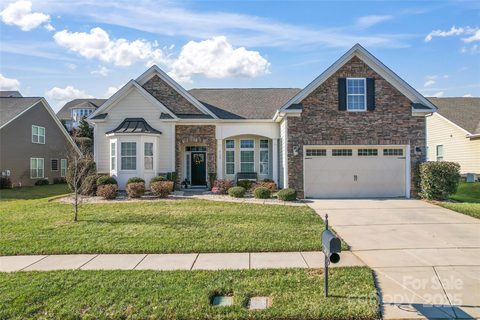 9124 Longvale Lane