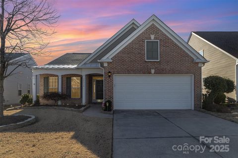 10318 Threatt Woods Drive sold home in Auburn Place, Charlotte, NC